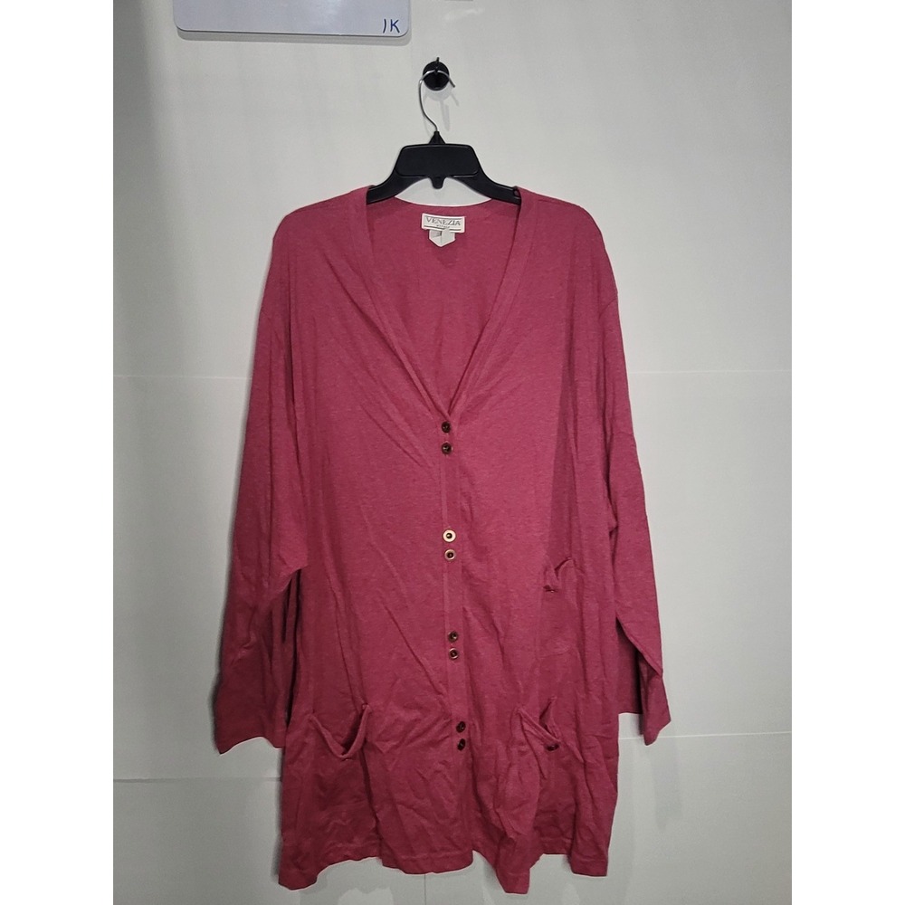 Womens Venezia long sleeve cardigan dark pink, size 4x button up
